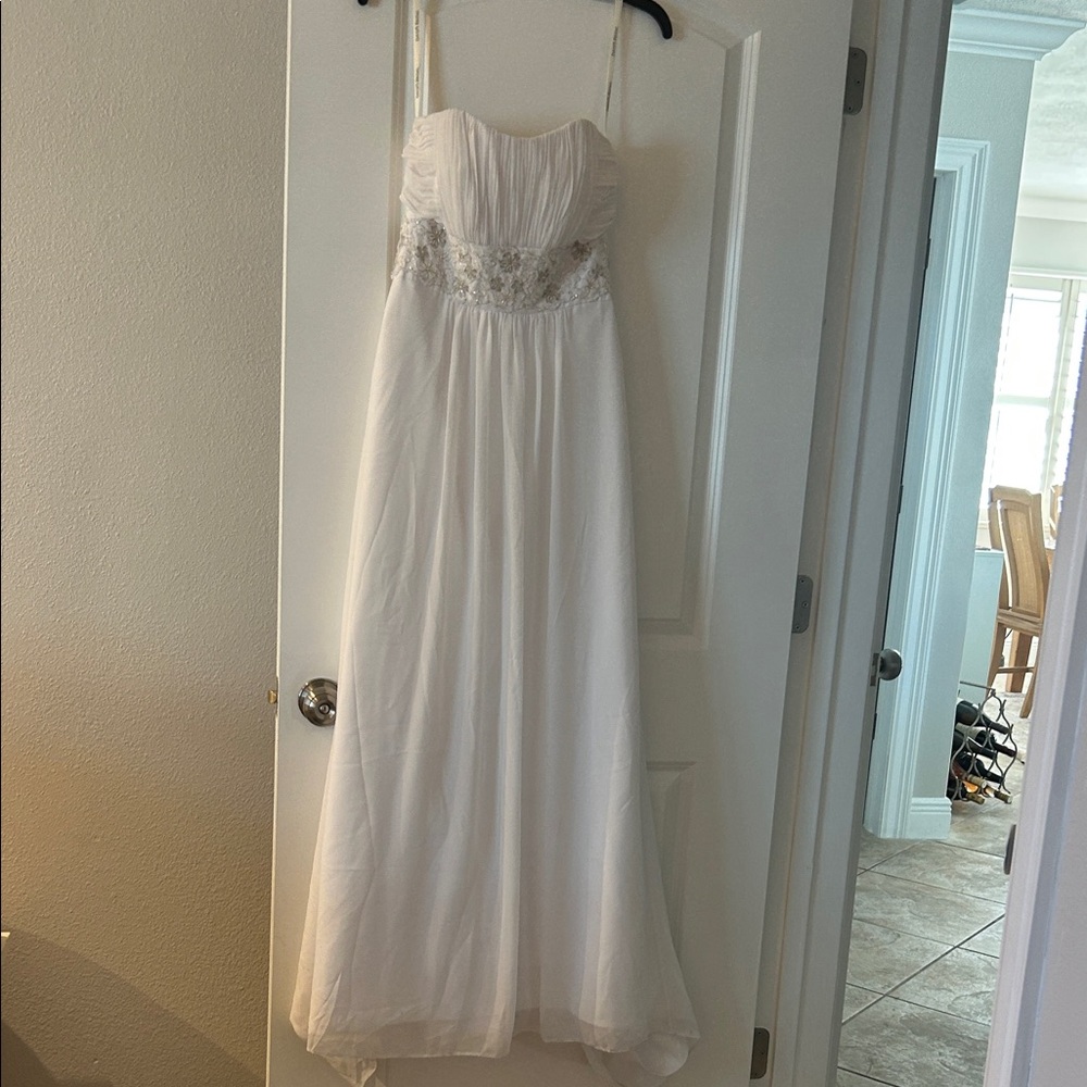 David's Bridal Elegant White Wedding Gown